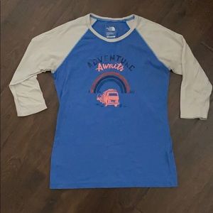 NorthFace Women’s Small 3/4 sleeve T-shirt